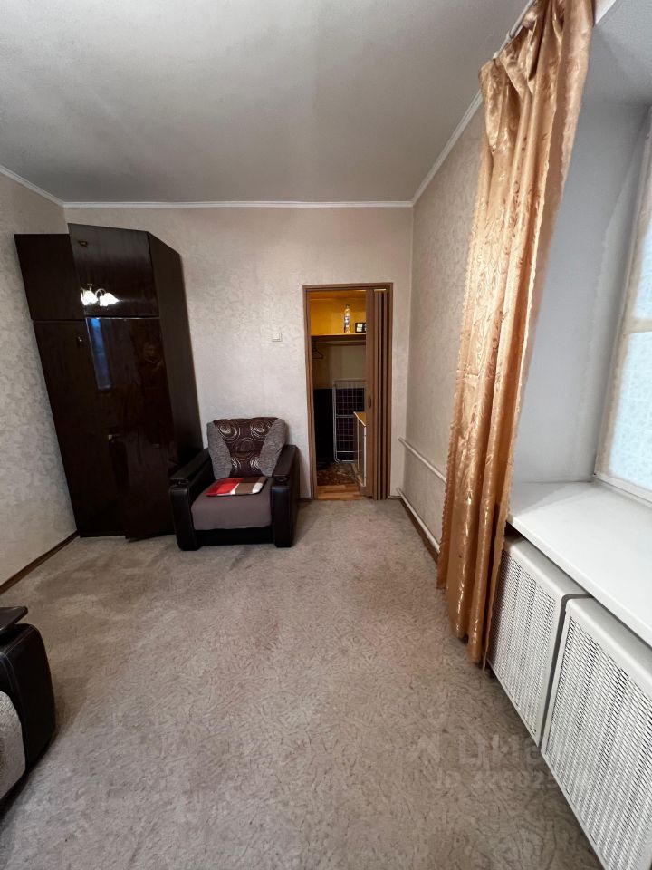 Продажа 1-комн квартиры на вторичном рынке улица Маршала Неделина, 8