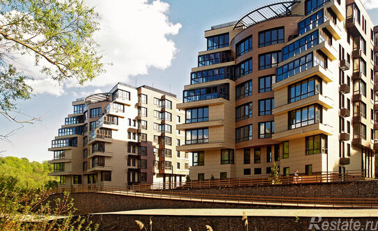 Продажа 1-комн квартиры на вторичном рынке Новогорск, ул Заречная,  д. 2,  к. 3