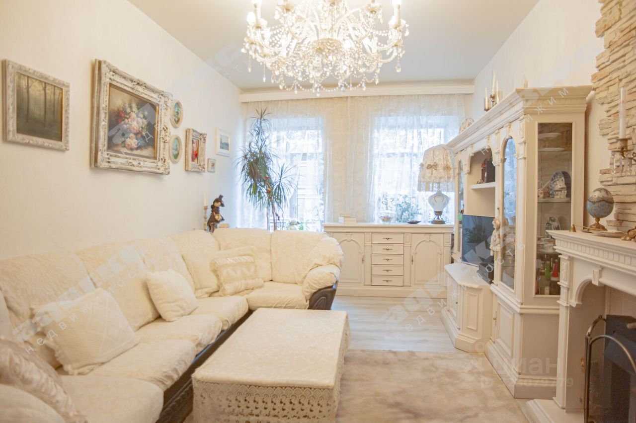 Продажа 2-комн квартиры на вторичном рынке Лиговский проспект, 130