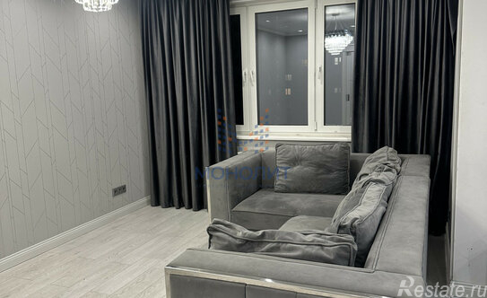 Продажа 3-комн квартиры на вторичном рынке Муравская улица,  д. 38 к2