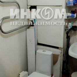 Продажа 1-комн квартиры на вторичном рынке Батайский проезд,  д. 19