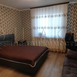 Продажа 3-комн квартиры на вторичном рынке Дальневосточный пр-кт,  д. 8 к1