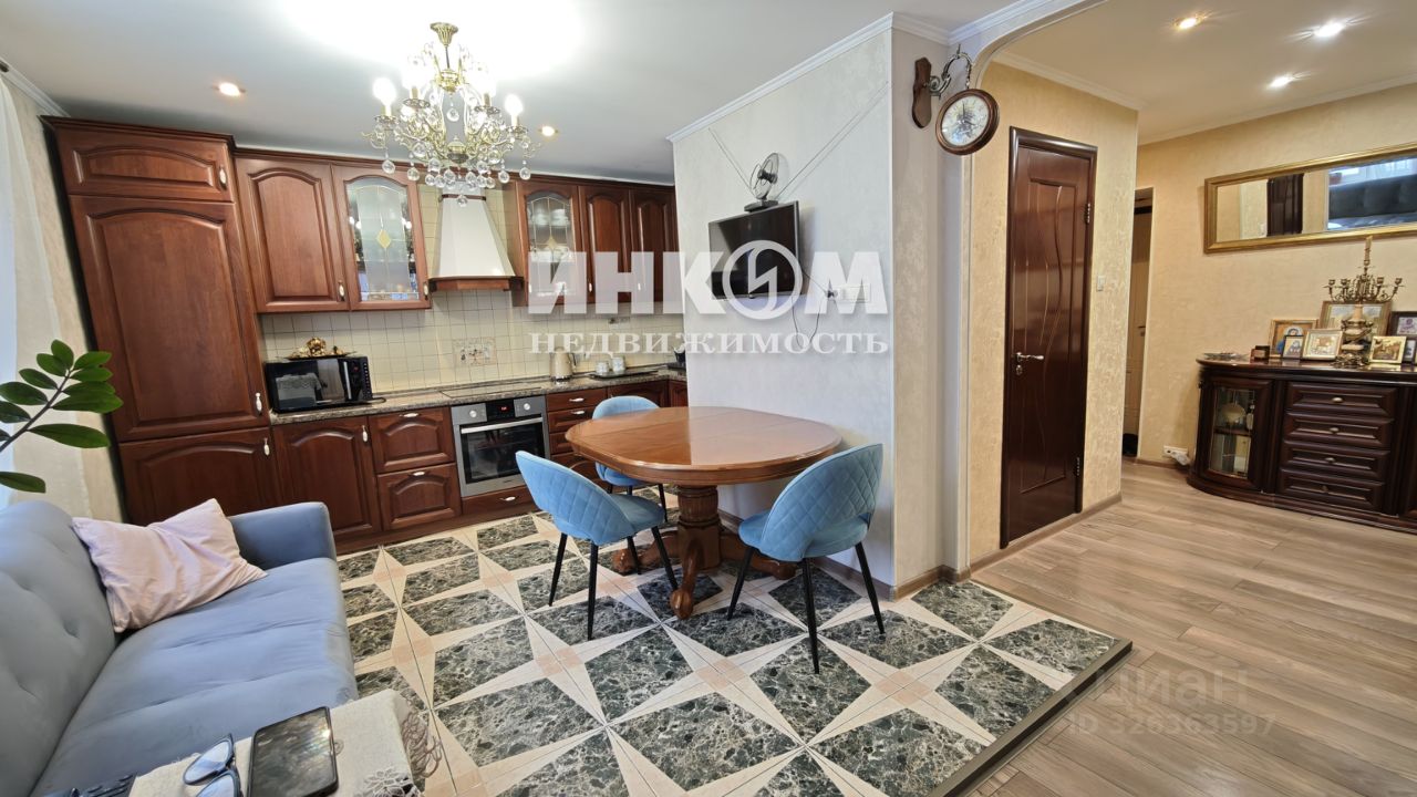 Продажа 2-комн квартиры на вторичном рынке Дубнинская улица, 73К2
