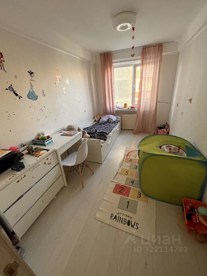 Продажа 3-комн квартиры на вторичном рынке проспект Ударников, 26