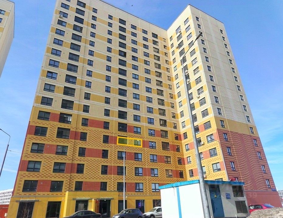 Продажа 4-комн квартиры на вторичном рынке улица Маресьева, 12к2