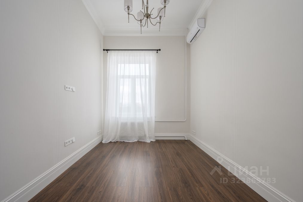 Продажа 3-комн квартиры на вторичном рынке улица Земляной Вал, 39/1С1