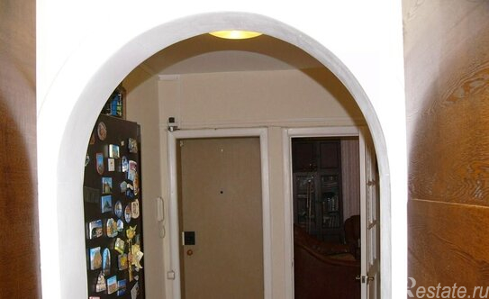 Продажа 3-комн квартиры на вторичном рынке ул Наличная,  д. 40,  к. 4