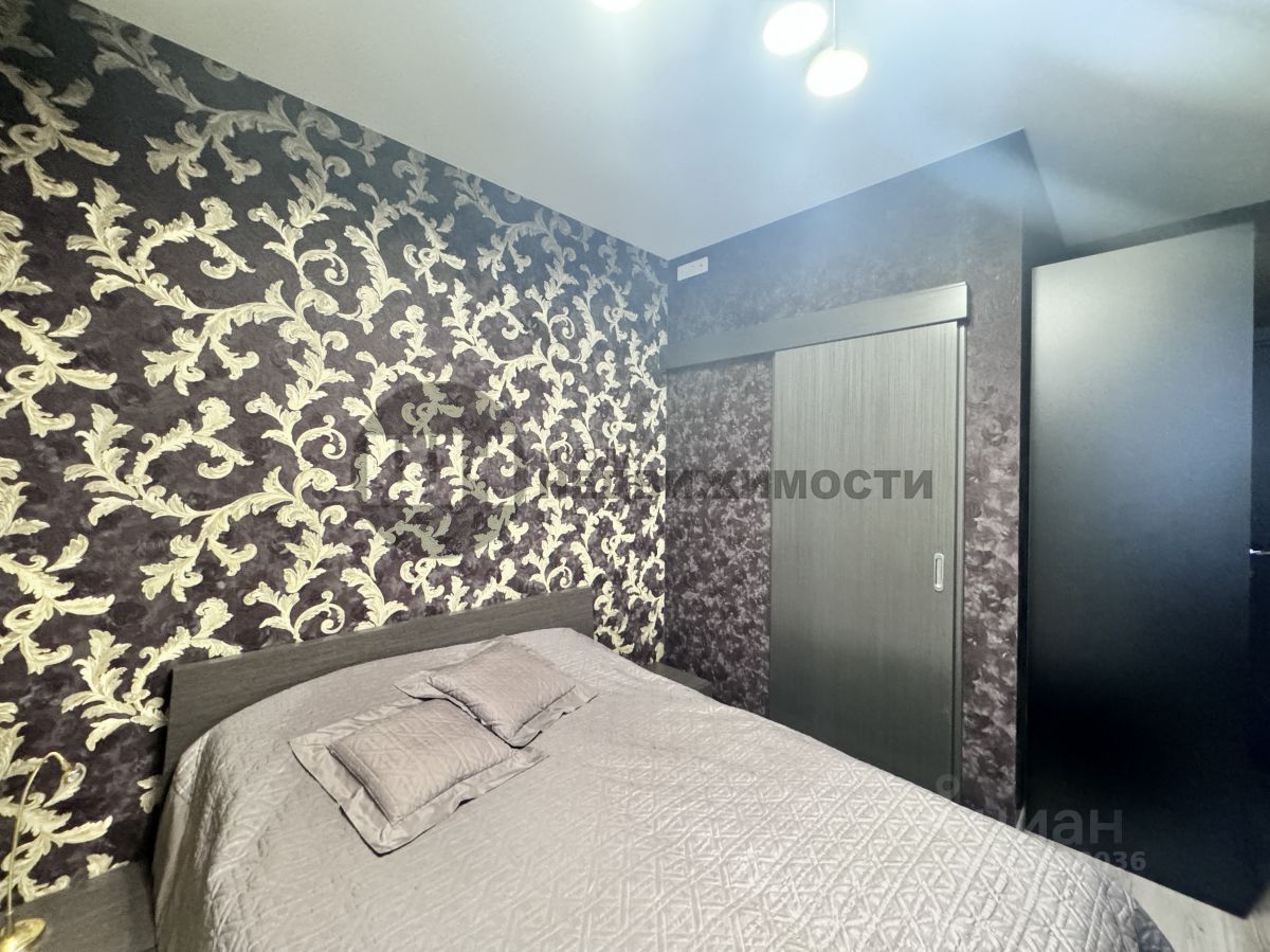 Продажа 3-комн квартиры на вторичном рынке улица Композиторов, 12