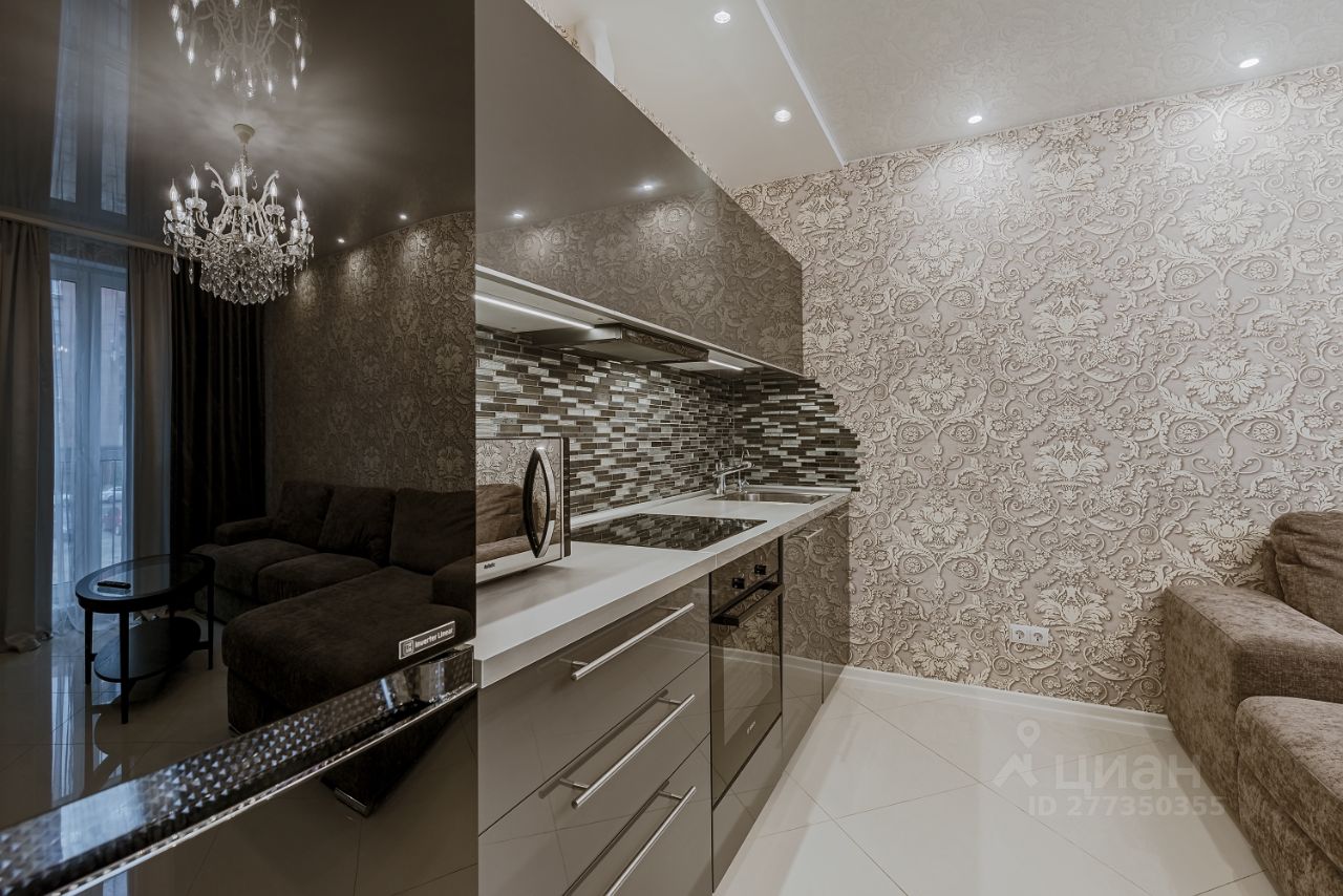 Аренда 1-комн квартиры на вторичном рынке Кременчугская улица, 13к1