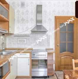 Продажа 2-комн квартиры на вторичном рынке Северный пр-кт,  д. 18/1