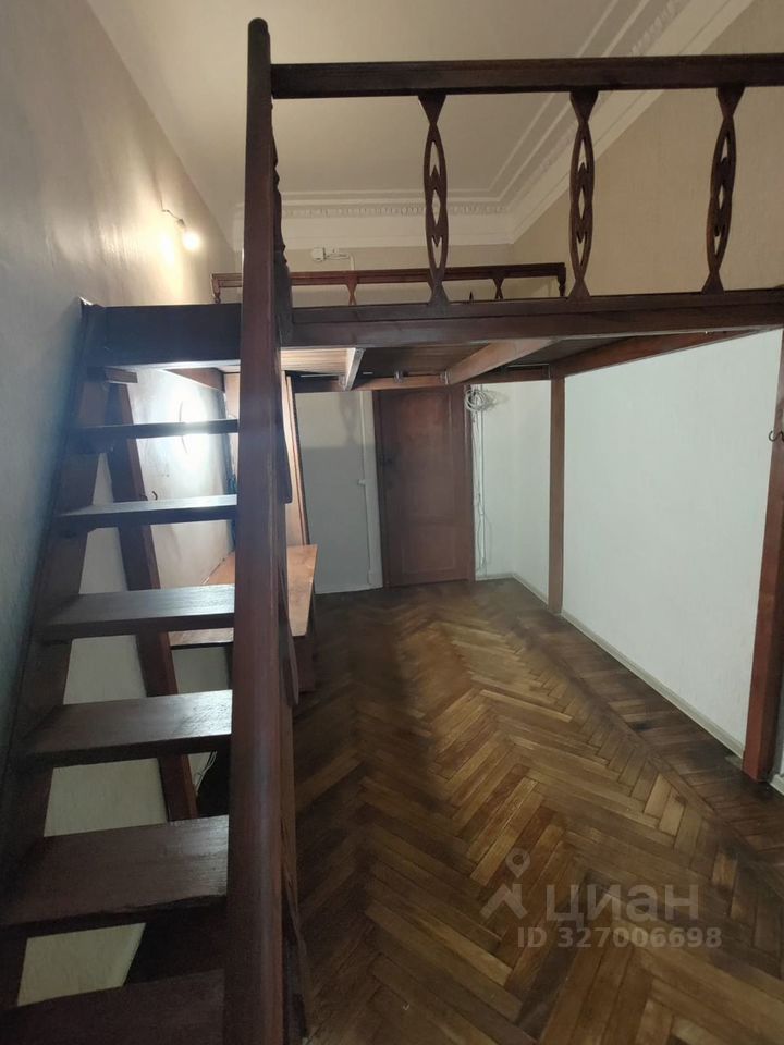 Продажа комнаты Моховая улица, 28