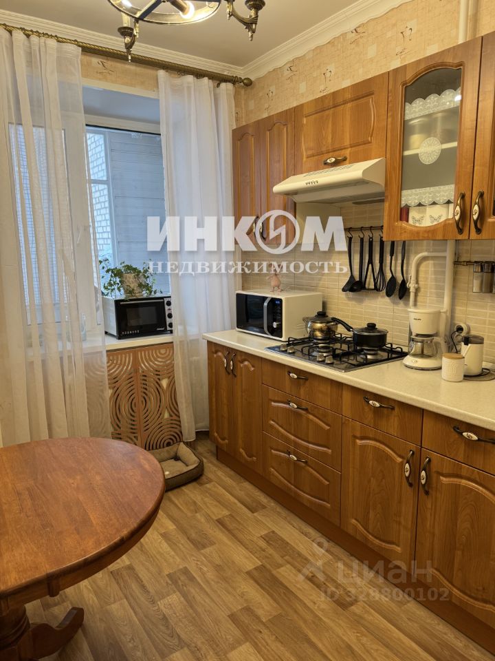 Продажа 1-комн квартиры на вторичном рынке Бутырская улица, 4