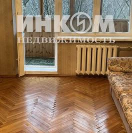 Продажа 1-комн квартиры на вторичном рынке Выборгская улица,  д. 10