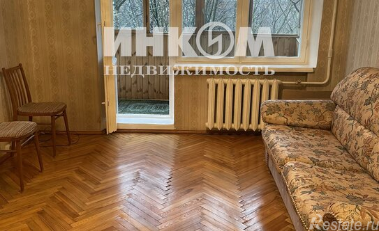 Продажа 1-комн квартиры на вторичном рынке Выборгская улица,  д. 10