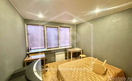 Продажа 3-комн квартиры на вторичном рынке ул Солдата Корзуна,  д. 42