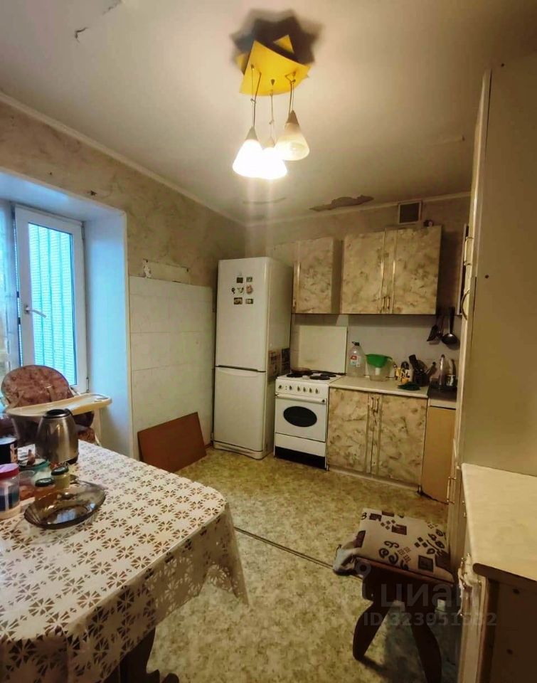 Продажа 2-комн квартиры на вторичном рынке улица Твардовского, 6К3