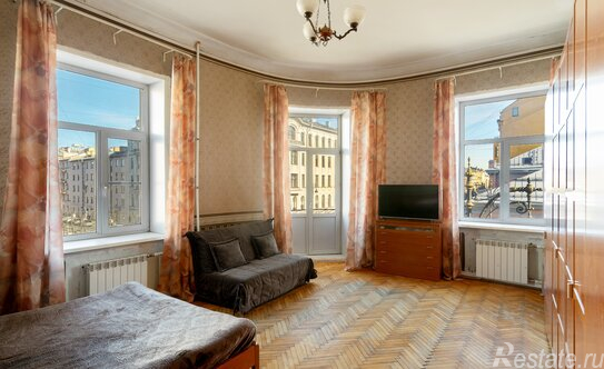 Продажа 3-комн квартиры на вторичном рынке пр-кт Чернышевского,  д. 11/57