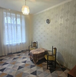 Продажа 3-комн квартиры на вторичном рынке 1905 года ул