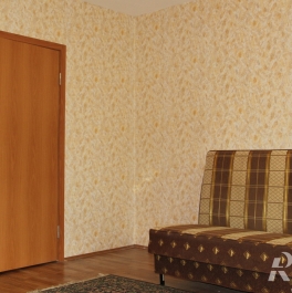 Продажа 1-комн квартиры на вторичном рынке Мичуринский 3-й туп, Сходня мкр, Химки г ,  д. 8