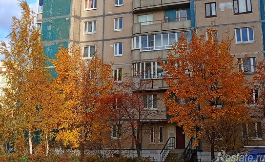 Продажа 2-комн квартиры на вторичном рынке Пятилеток пр-кт,  д. 16 к2