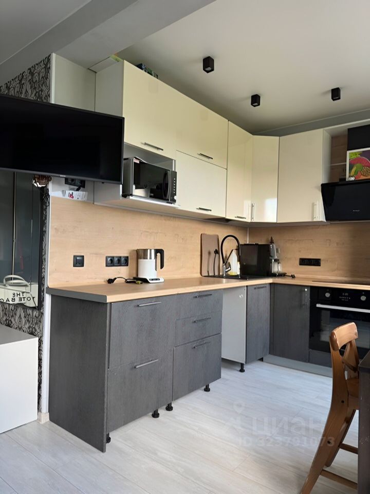 Продажа 1-комн квартиры на вторичном рынке Мартыновская улица, 6