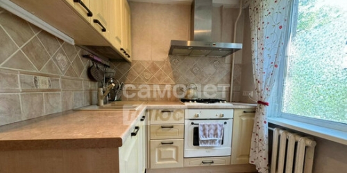2-комн квартира ул Оптиков,  д. 47,  к. 1