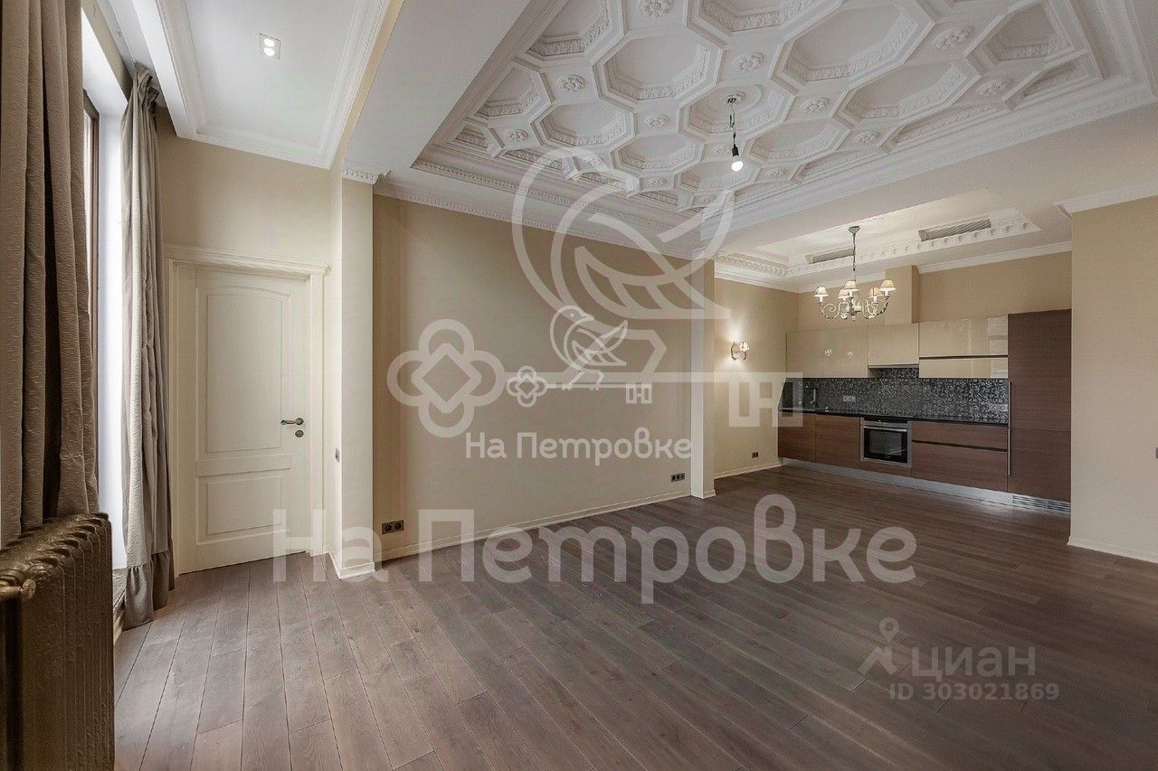 Продажа 3-комн квартиры на вторичном рынке Петровский бульвар, 21