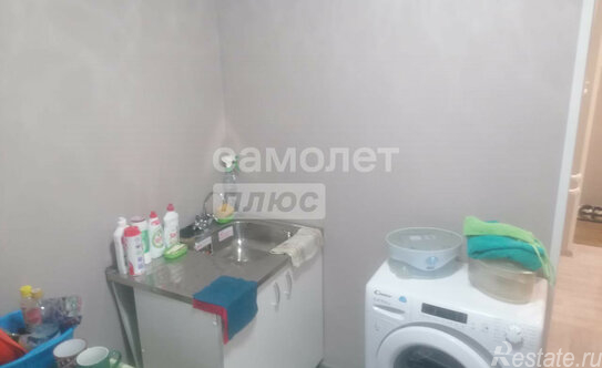 Продажа 3-комн квартиры на вторичном рынке улица Конёнкова,  д. 11Б