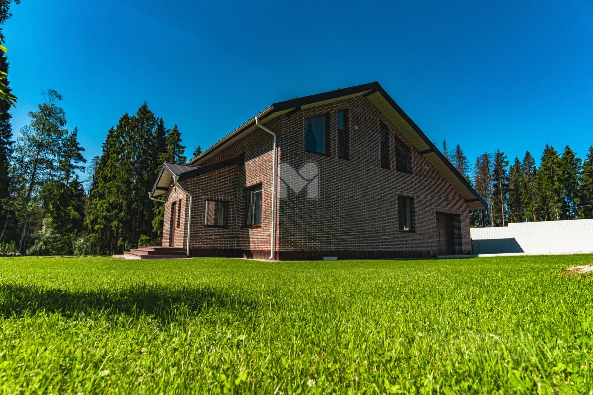 Продажа дома пос. Первомайское, улица Тихая, 5