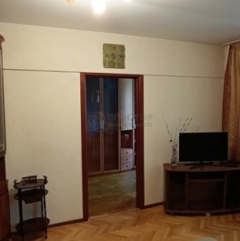 Продажа 3-комн квартиры на вторичном рынке улица Артюхиной,  д. 11