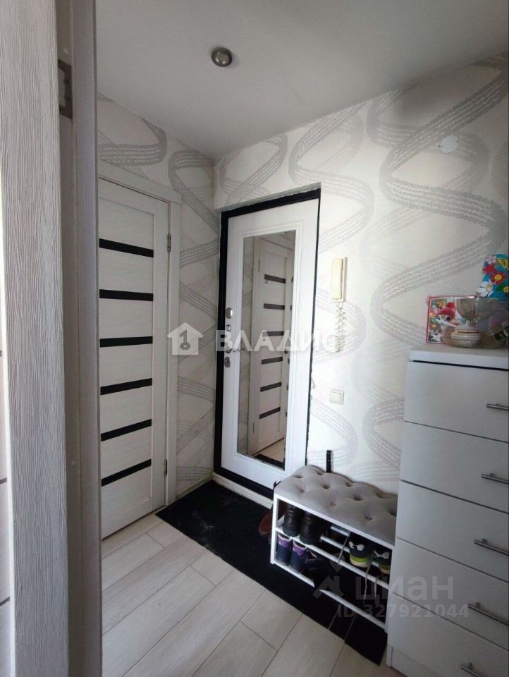 Продажа 3-комн квартиры на вторичном рынке Новлянский мкр, улица Кагана,  д. 24