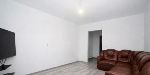 3-комн квартира Испытателей пр-кт,  д. 28,  к. 4