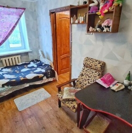 Продажа 2-комн квартиры на вторичном рынке Амерево, Рабочая улица,  д. 14