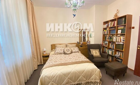 Продажа 2-комн квартиры на вторичном рынке Флотская улица,  д. 80/7