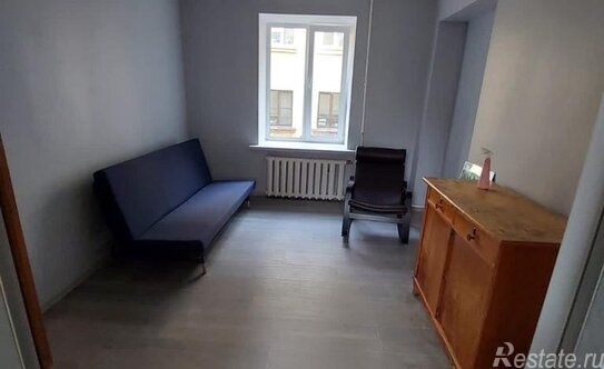 Продажа 3-комн квартиры на вторичном рынке Казанская улица,  д. 39