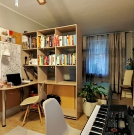 Продажа 1-комн квартиры на вторичном рынке Новаторов б-р,  д. 92