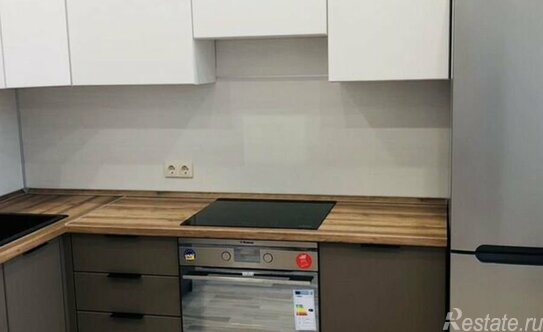 Продажа 1-комн квартиры на вторичном рынке Мытищи г, Астрахова пр-кт,  д. 5А к2