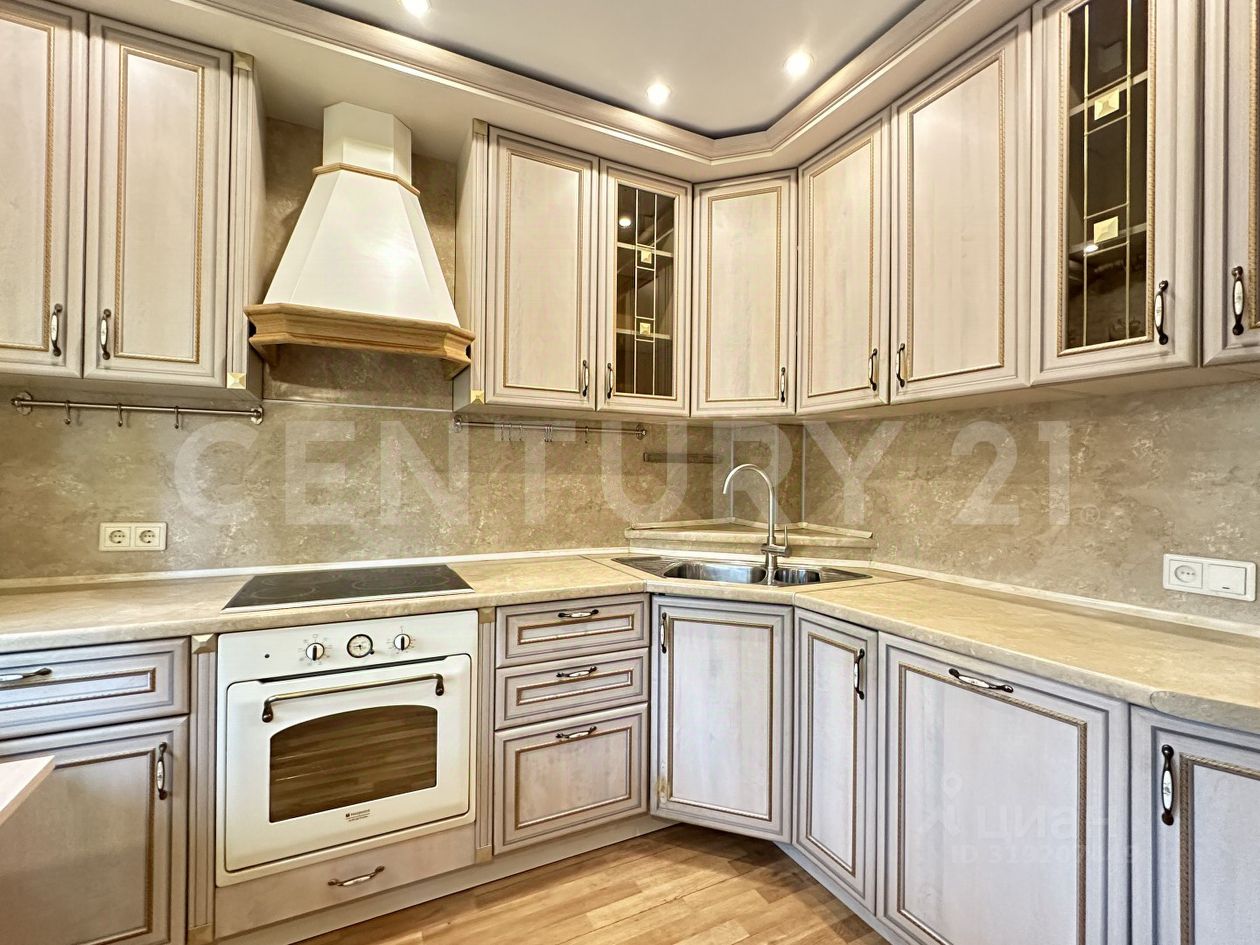 Продажа 3-комн квартиры на вторичном рынке Гаккелевская улица, 20к1