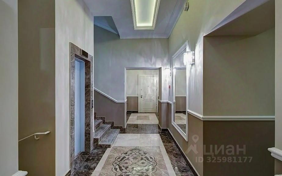 Продажа 2-комн квартиры на вторичном рынке переулок Красина, 16С1