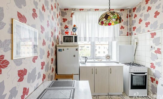 Продажа 2-комн квартиры на вторичном рынке ул Усиевича,  д. 15