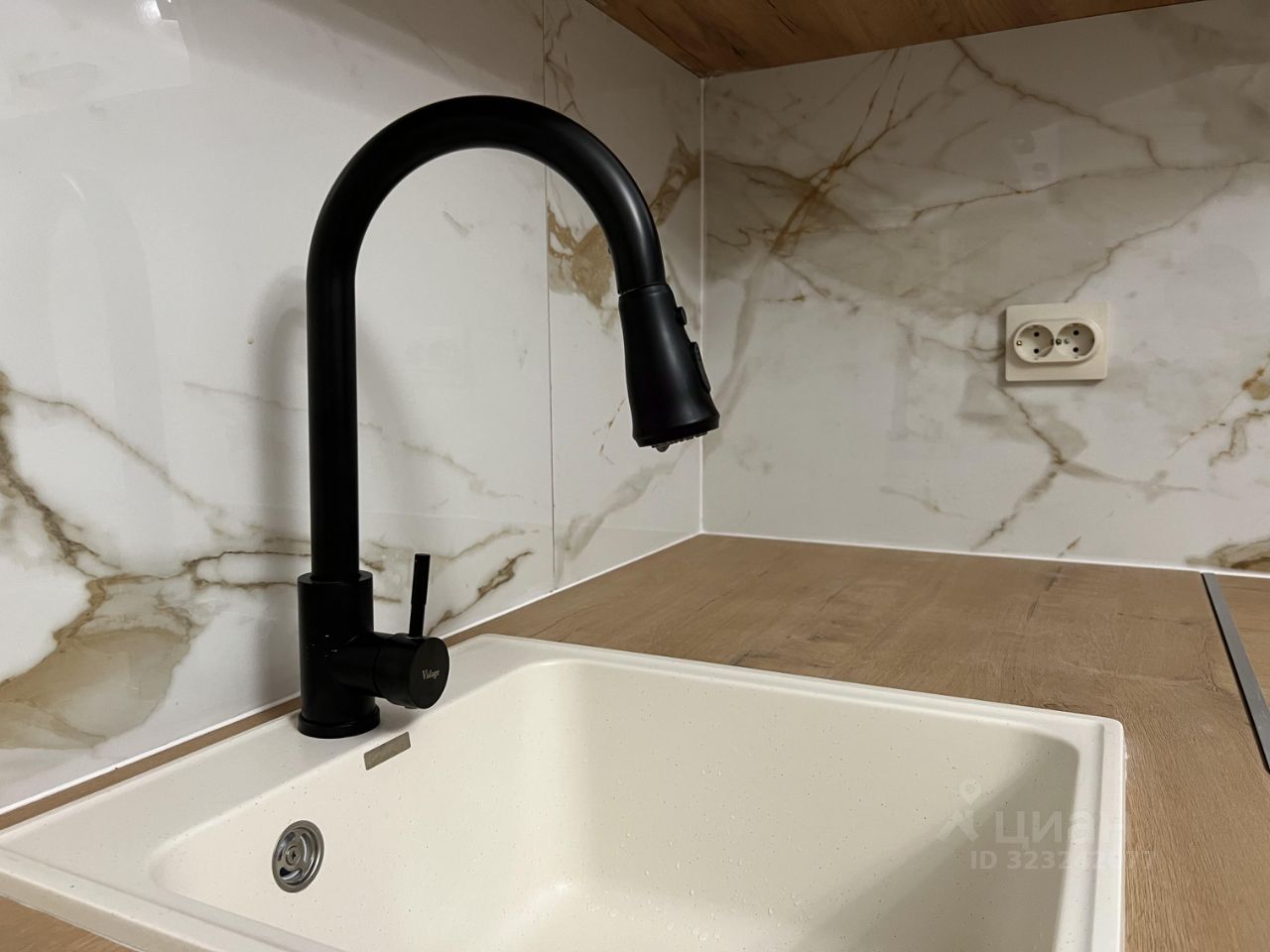 Продажа 2-комн квартиры на вторичном рынке Путилково пгт, улица Новотушинская, 6