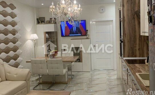 Продажа 4-комн квартиры на вторичном рынке Балашиха, Чистопольская улица