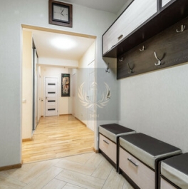 Продажа 3-комн квартиры на вторичном рынке Наличная улица,  д. 55