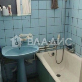 Продажа 3-комн квартиры на вторичном рынке ул Планерная,  д. 12,  к. 1