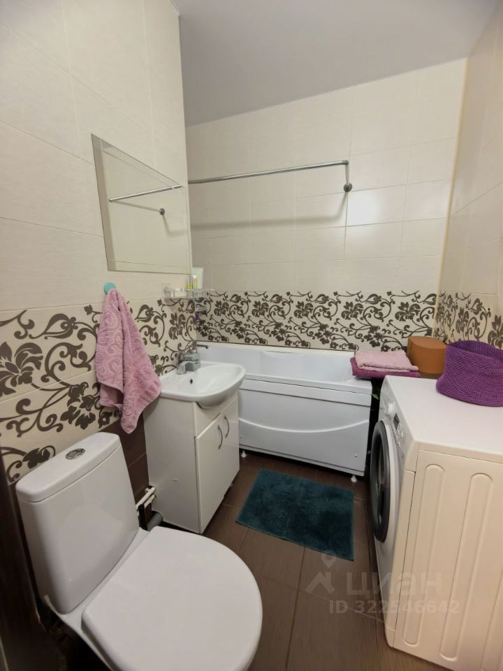 Продажа 1-комн квартиры на вторичном рынке Комендантский проспект, 64к1