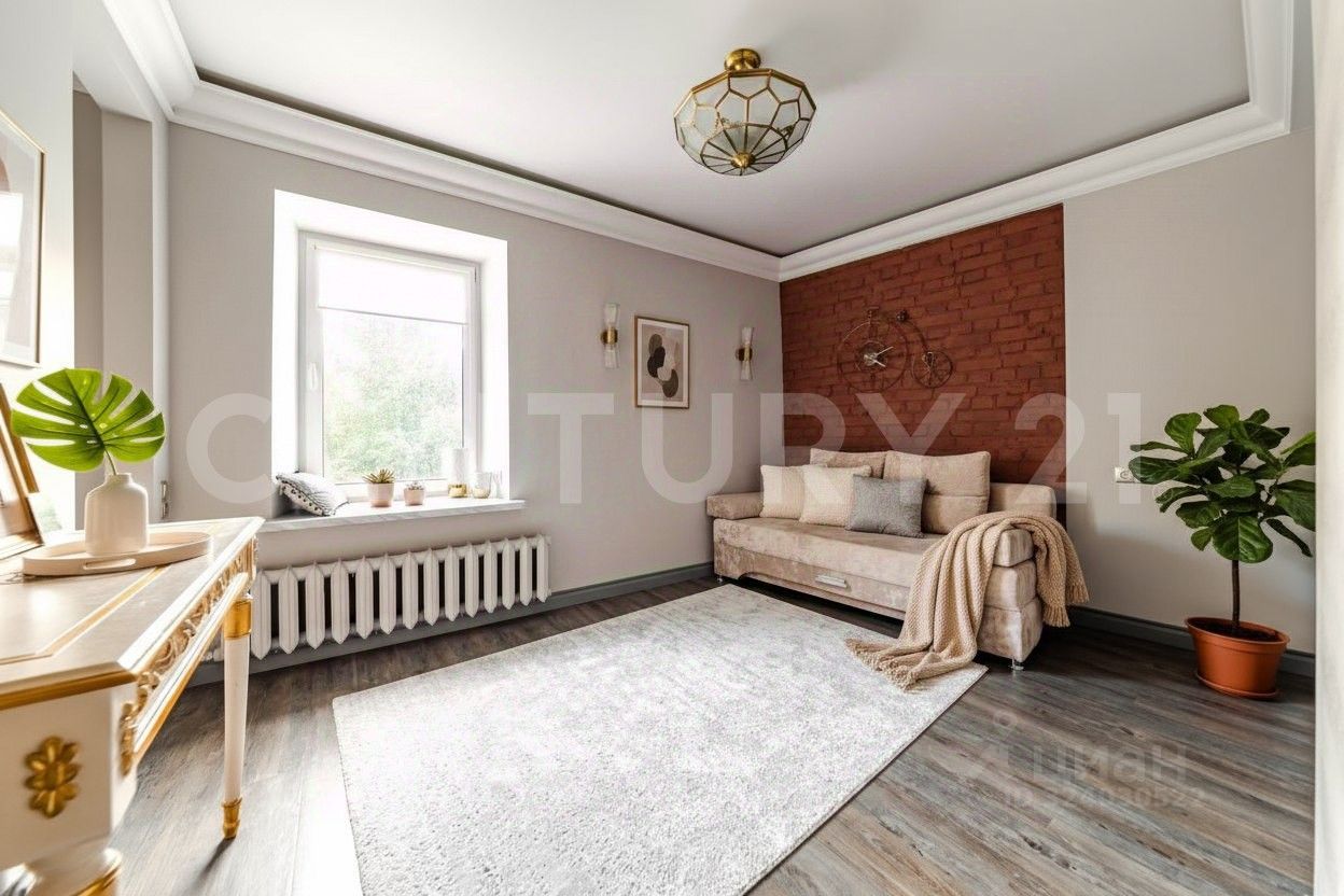 Продажа 1-комн квартиры на вторичном рынке Пионерская улица, 48