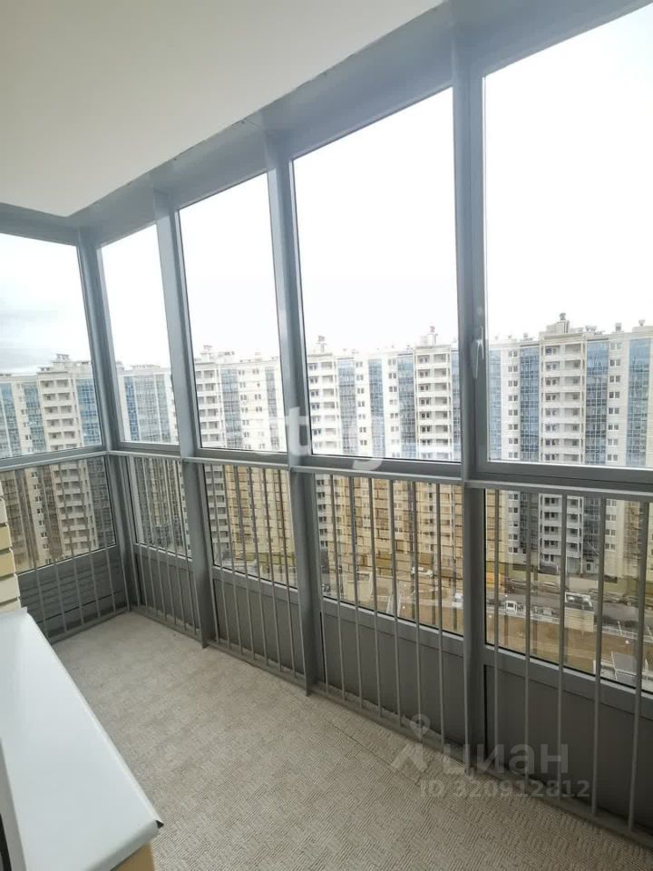 Продажа 1-комн квартиры на вторичном рынке Заневский проспект, 42