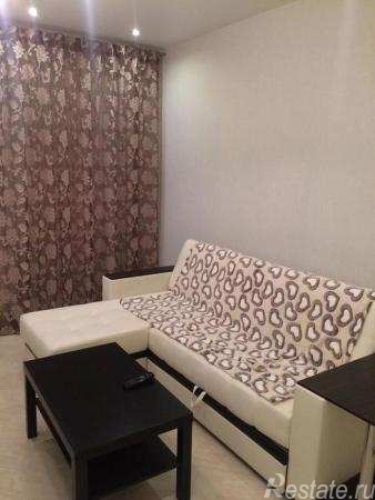 Аренда 2-комн квартиры на вторичном рынке Октябрьская улица,  д. 15