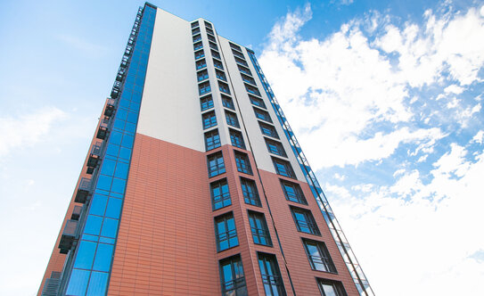 Продажа 2-комн квартиры на вторичном рынке б-р Головнина,  д. 3,  к. 1