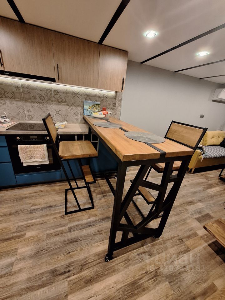 Продажа 2-комн квартиры на вторичном рынке Чертановская улица, 7А